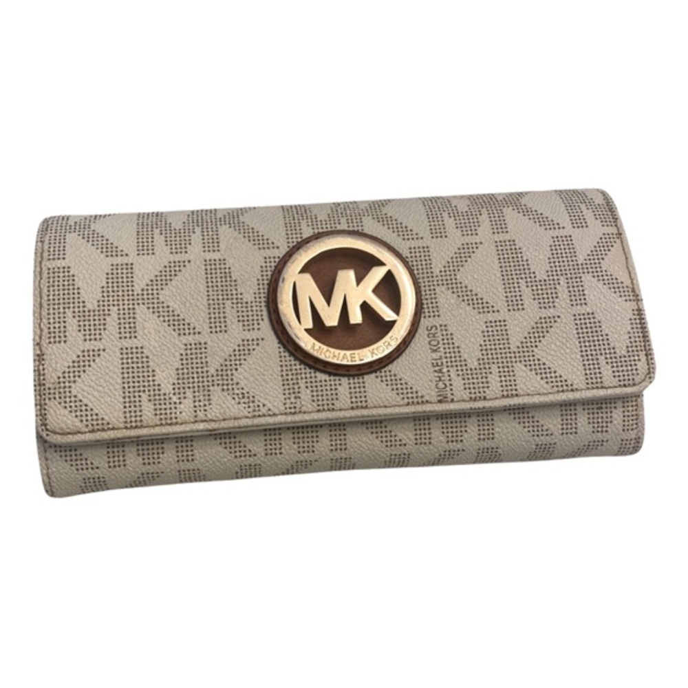 Brand new, saffiano white leather Michael Kors wallet